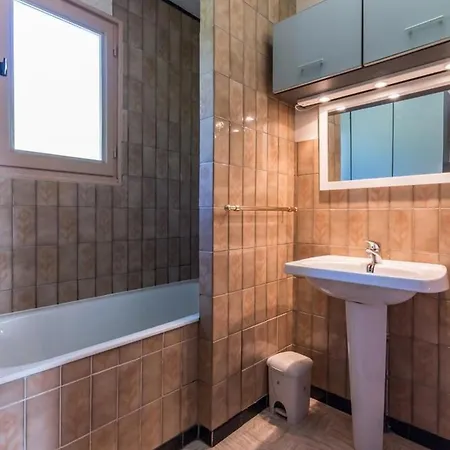 Maison Chaleureuse A Avec Vue Sur La Montagne Holiday home *